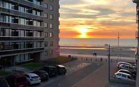 « Les 3 Moussaillons » Appartement 2 Ch Coxyde
